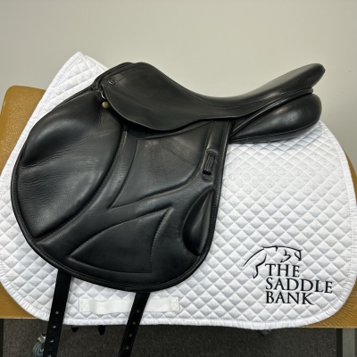 Image of 17.5 inch Ideal Impala Professional Jump Black Medium Wide