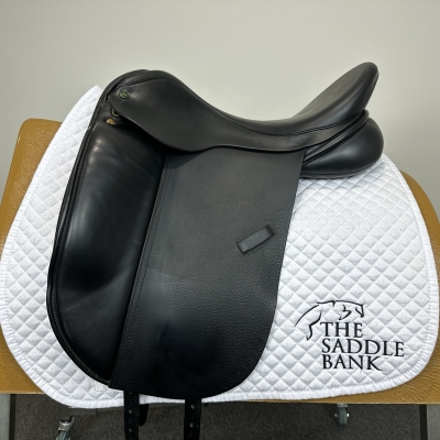 Image of 17.5 inch Ideal Roella Dressage Black Medium Wide