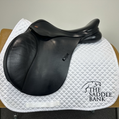 Image of 16 inch Kent and Masters Pony Club MPO Black Adjustable