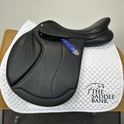 Image of 17 inch Bates Caprilli Close Contact Luxe Black Adjustable