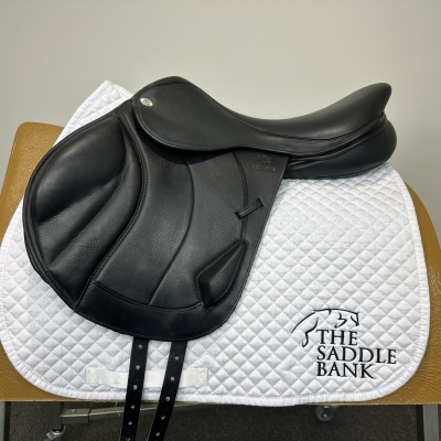 Image of 17.5 inch Fairfax Classic Deluxe Monoflap XC Black Adjustable