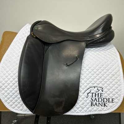 Image of 18 inch Ideal Jessica Dressage Black Medium Wide