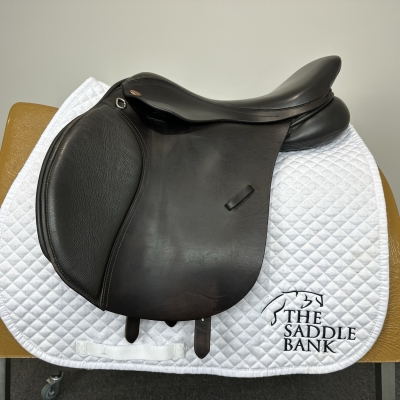 Image of 17 inch Kent and Masters Original Flat back GP MGU Brown Adjustable