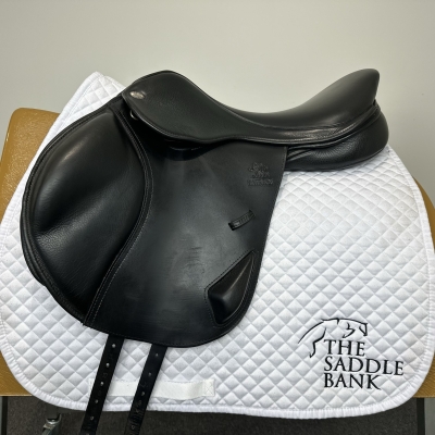 Image of 17.5 inch Fairfax Classic XC Monoflap Small Block MXC Black Adjustable