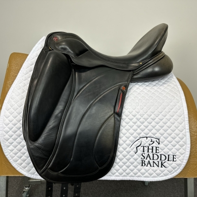 Image of 17.5 inch Albion Revelation Red Label Dressage Black Medium Wide