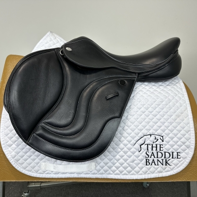 Image of 17.5 inch Fairfax Aries Jump Black Adjustable