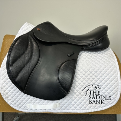 Image of 17.5 inch Kent and Masters S-Series Jump MJJ Black Adjustable