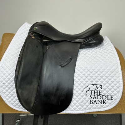Image of 17 inch Ideal Jessica Dressage Black Medium