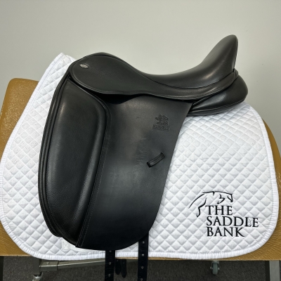 Image of 16.5 inch Fairfax Classic Petite Dressage MDP Black Adjustable