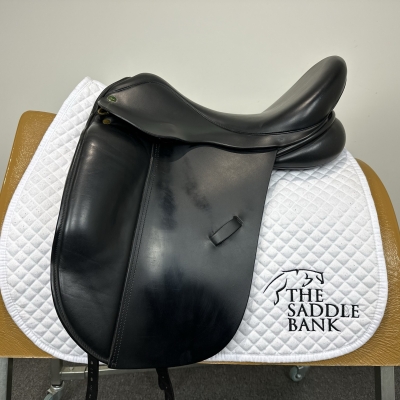 Image of 17.5 inch Ideal Suzannah Dressage Black Medium Wide