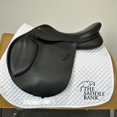 Image of 16.5 inch Arena Jump Black Adjustable