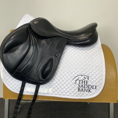 Image of 17.5 inch Fairfax Andrew Hoy XC FAH Black Adjustable