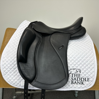 Image of 17 inch Cavaletti Collection Monoflap Dressage Black Adjustable