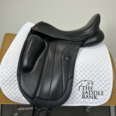 Image of 17 inch Kent and Masters Competition Series Monoflap Dressage Black Adjustable