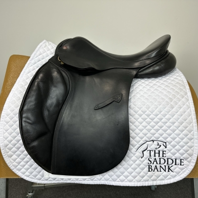 Image of 17 inch Jeffries Falcon Hawk Event Black Medium Wide