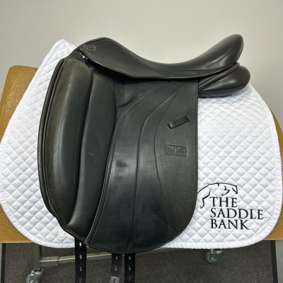 Image of 17 inch GFS Monarch Cob Dressage S656 Black Adjustable