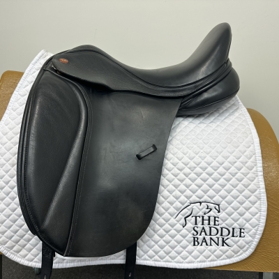 Image of 17 inch Kent and Masters S-Series Dressage Moveable Block MDM Black Adjustable