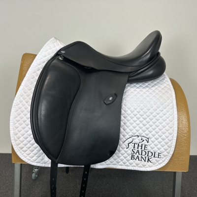 Image of 17 inch Ideal Technical and Traditional (T and T) Twinflap Dressage Black Adjustable