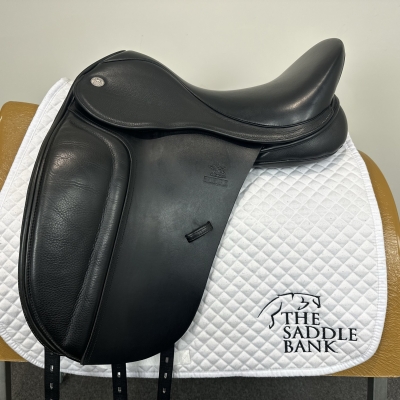 Image of 16.5 inch Fairfax Classic Moveable Block Dressage Black Adjustable