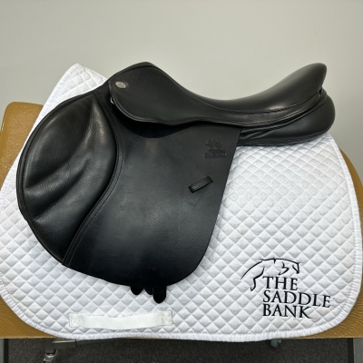 Image of 17.5 inch Fairfax Classic Jump Plain Flap MJP Black Adjustable