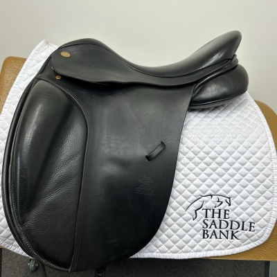 Image of 17.5 inch Fairfax Classic Open Seat Dressage MDO Black Adjustable