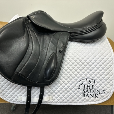 Image of 17 inch Fairfax Andrew Hoy XC FAH Black Adjustable