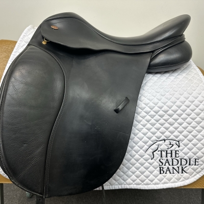 Image of 17.5 inch Kent and Masters Original High Wither Dressage HDR Black Adjustable