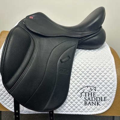 Image of 17.5 inch GFS Monarch Apex Dressage High Wither S627 Black Adjustable