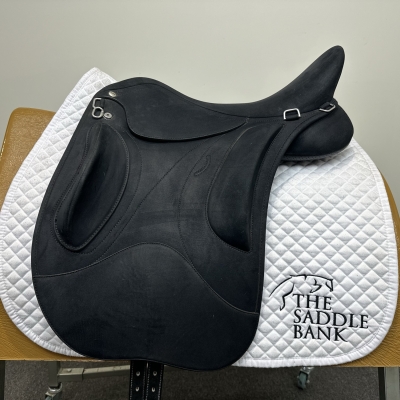 Image of 17 inch Wintec Pro Endurance Black Adjustable