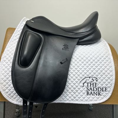 Image of 17 inch Fairfax Classic Monoflap Dressage Black Adjustable