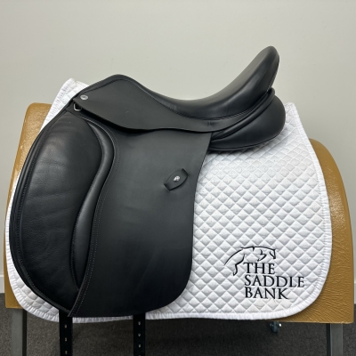 Image of 17 inch Ideal Technical and Traditional (T and T) Twinflap Dressage Black Adjustable
