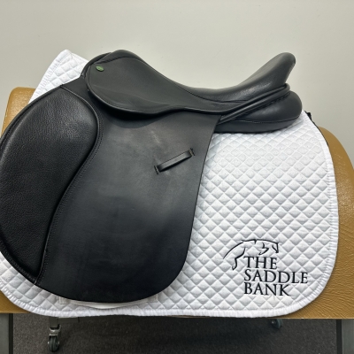Image of 17 inch Ideal Event Standard Seat Black Medium Wide